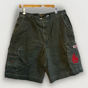 JNCO Jeans Cargo Shorts Mens 38 Olive Green Y2K Skate Utility Embroidered Logo